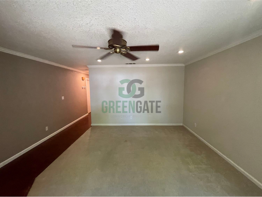 533 Arrowhead Ct - Photo 6 of 34