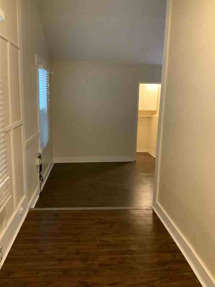 1716 Sonoma Blvd - Photo 2 of 14
