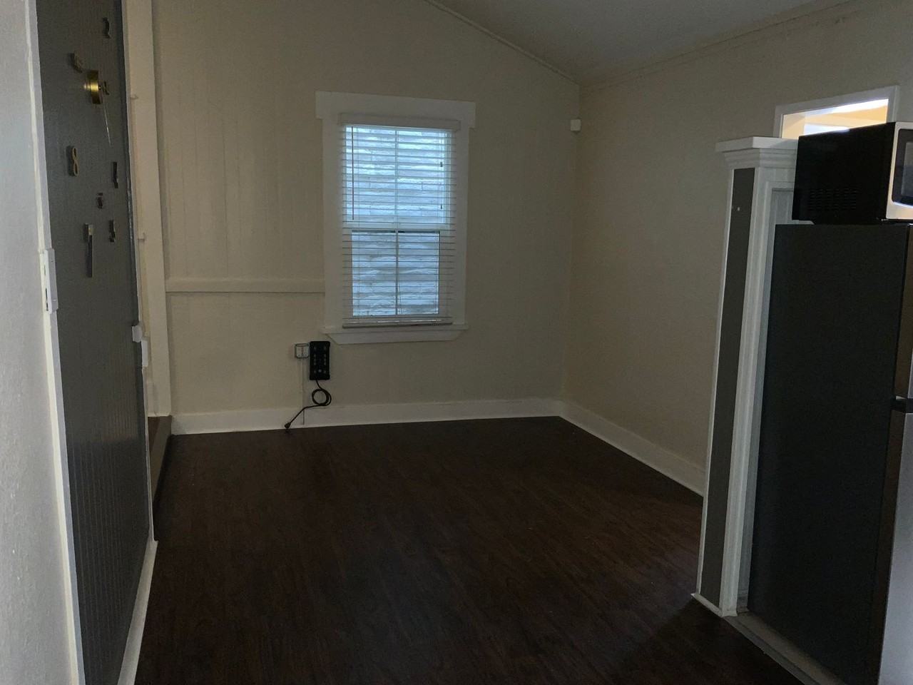 1716 Sonoma Blvd - Photo 4 of 14