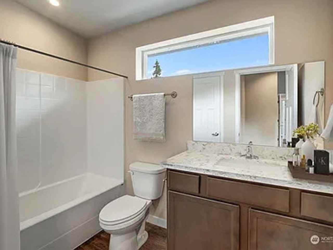 222 Penny Ave - Photo 4 of 6