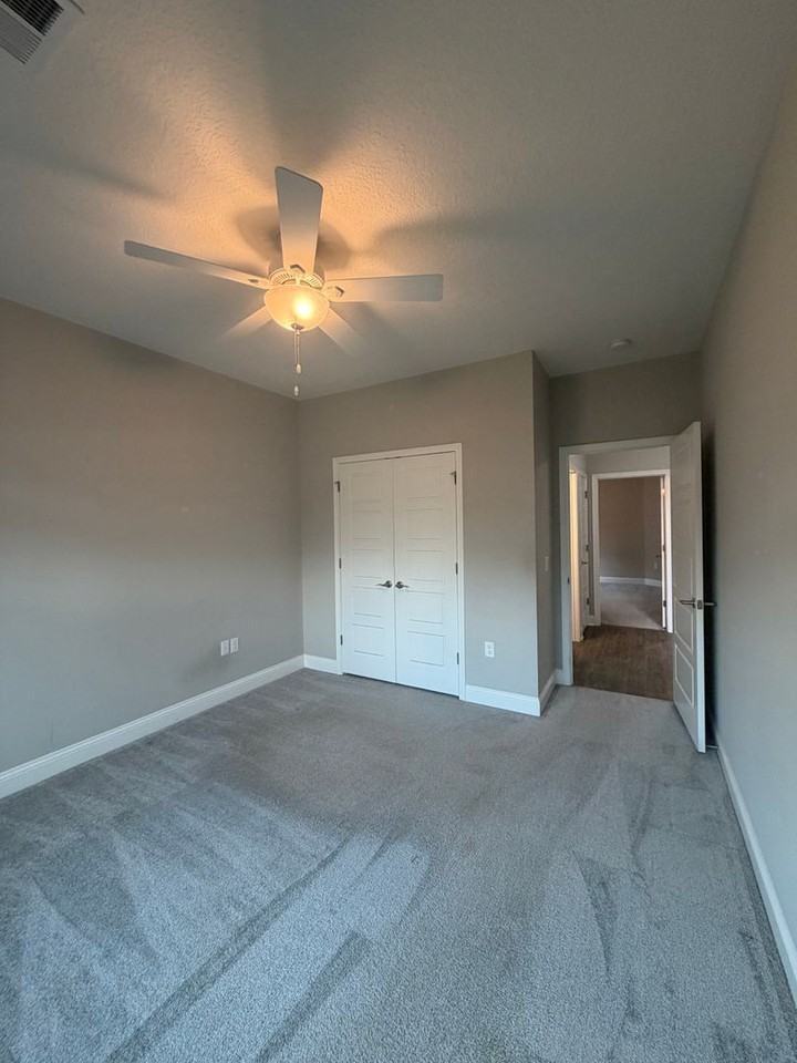 158 The Villas Way - Photo 5 of 50