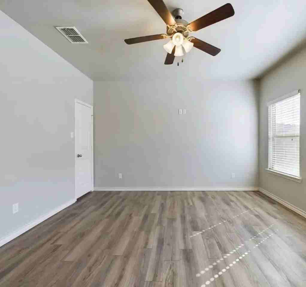 6040 24th St #30 - Photo 6 of 7