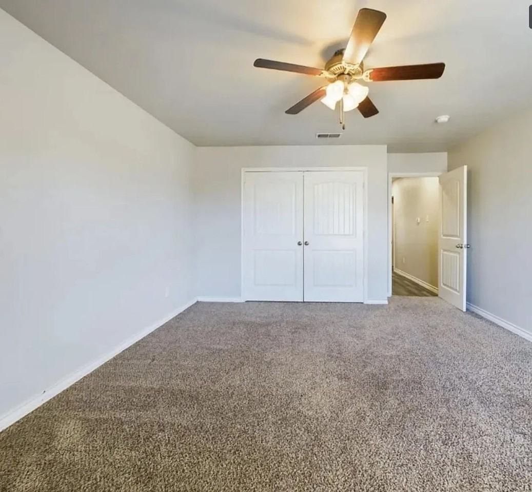 6040 24th St #30 - Photo 7 of 7