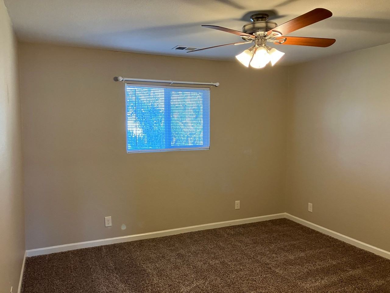 17168 Seidner Ave - Photo 7 of 17