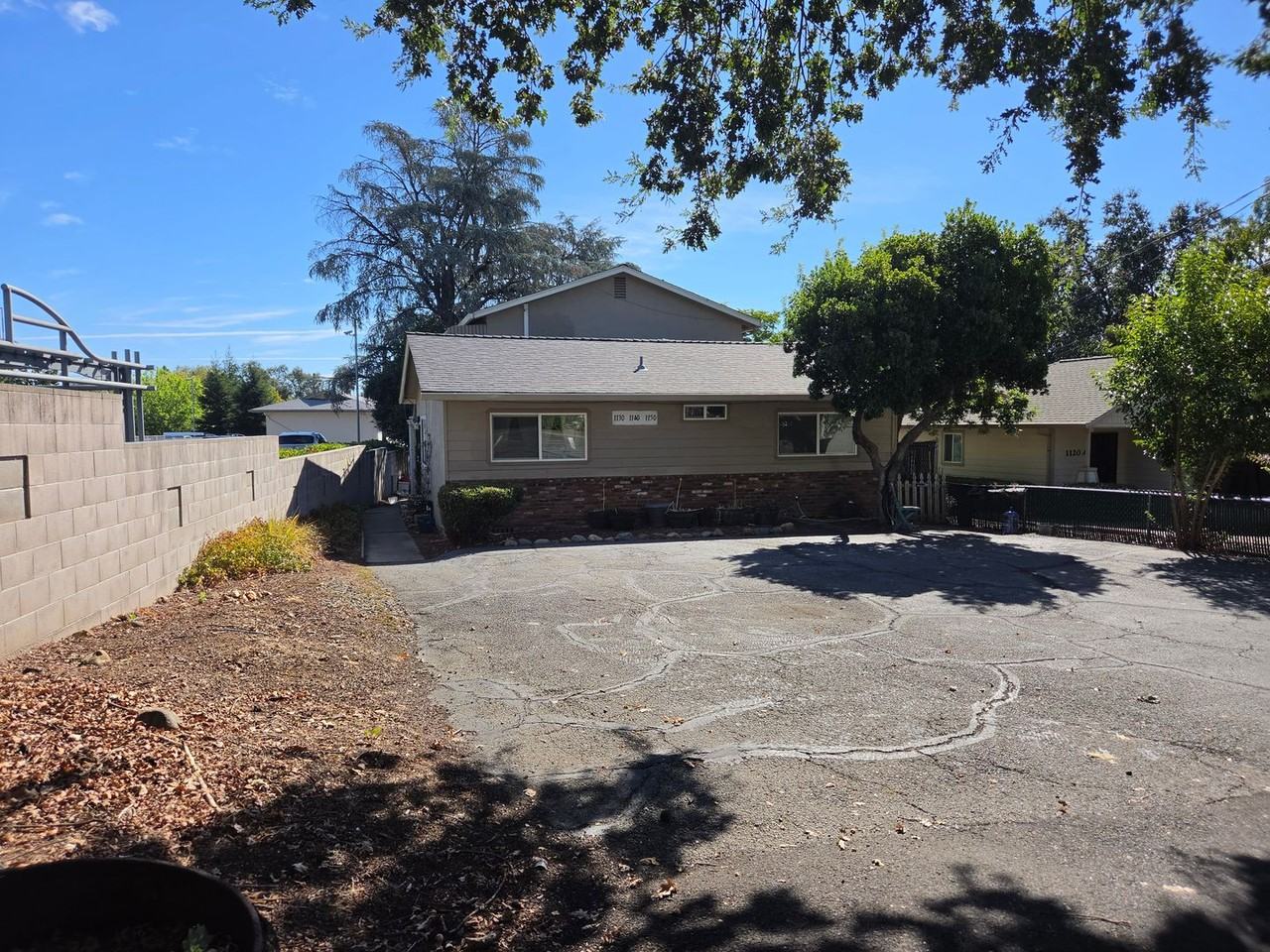 1130 South St - Photo 2 of 4