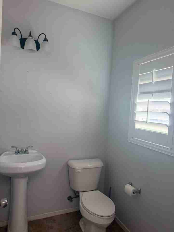 686 Las Dunas St - Photo 3 of 15