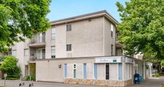 La Premiere Apartments | Prime North Admiral Location - Photo 1 of 1