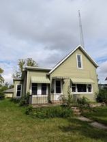 208 Crescent St - Photo 1 of 1