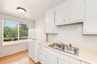365 E Kensington Ave - Photo 1 of 1