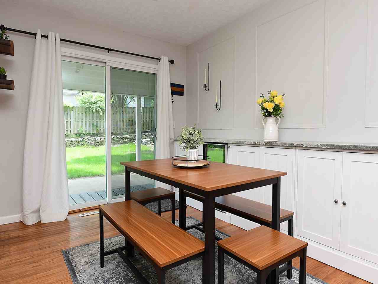 619 S 68th St - Photo 5 of 31