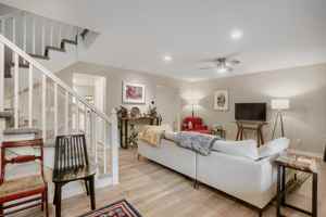 featured image of 1530 Greenbriar Blvd