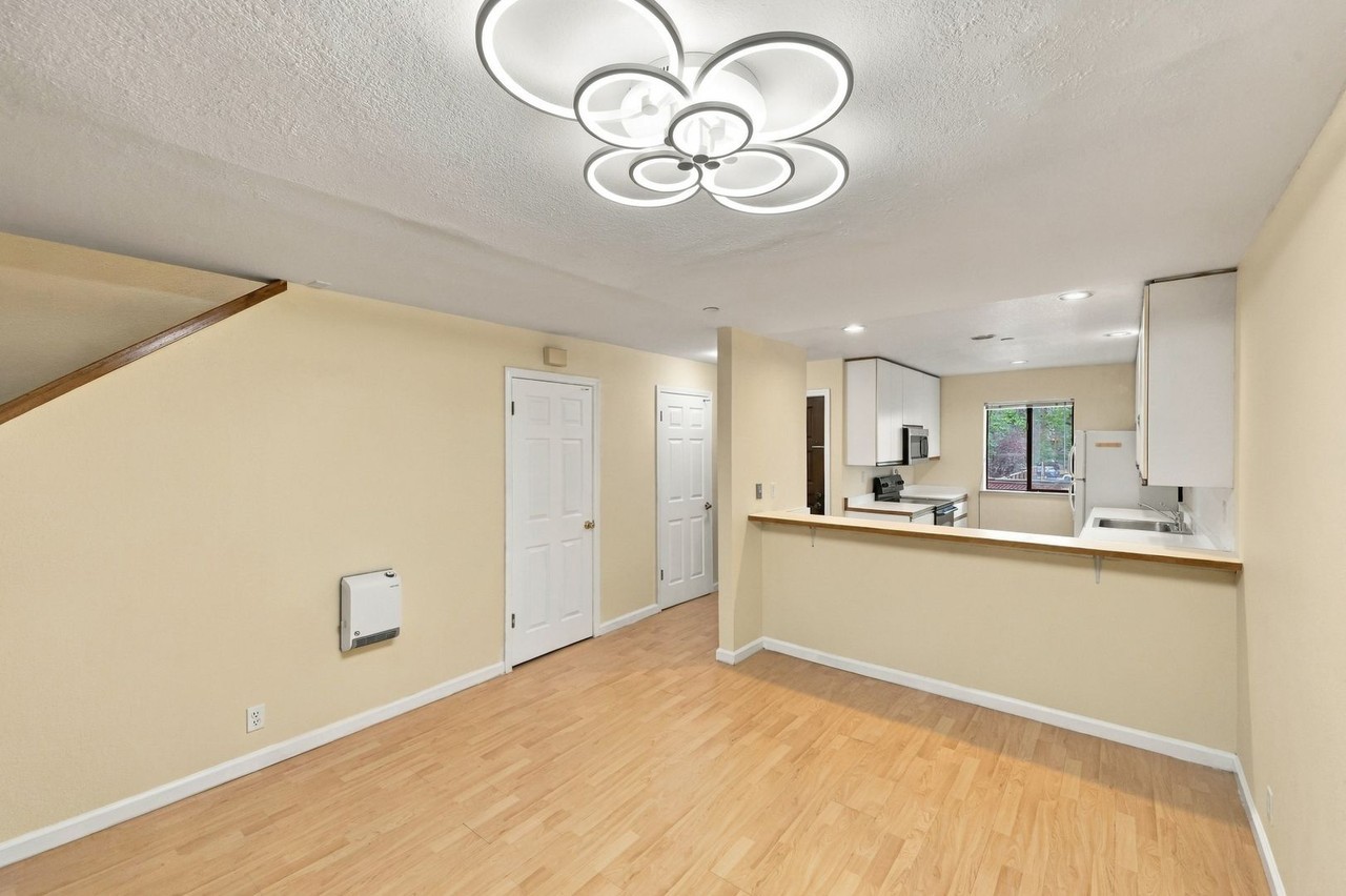 4159 El Camino Way #H - Photo 7 of 17