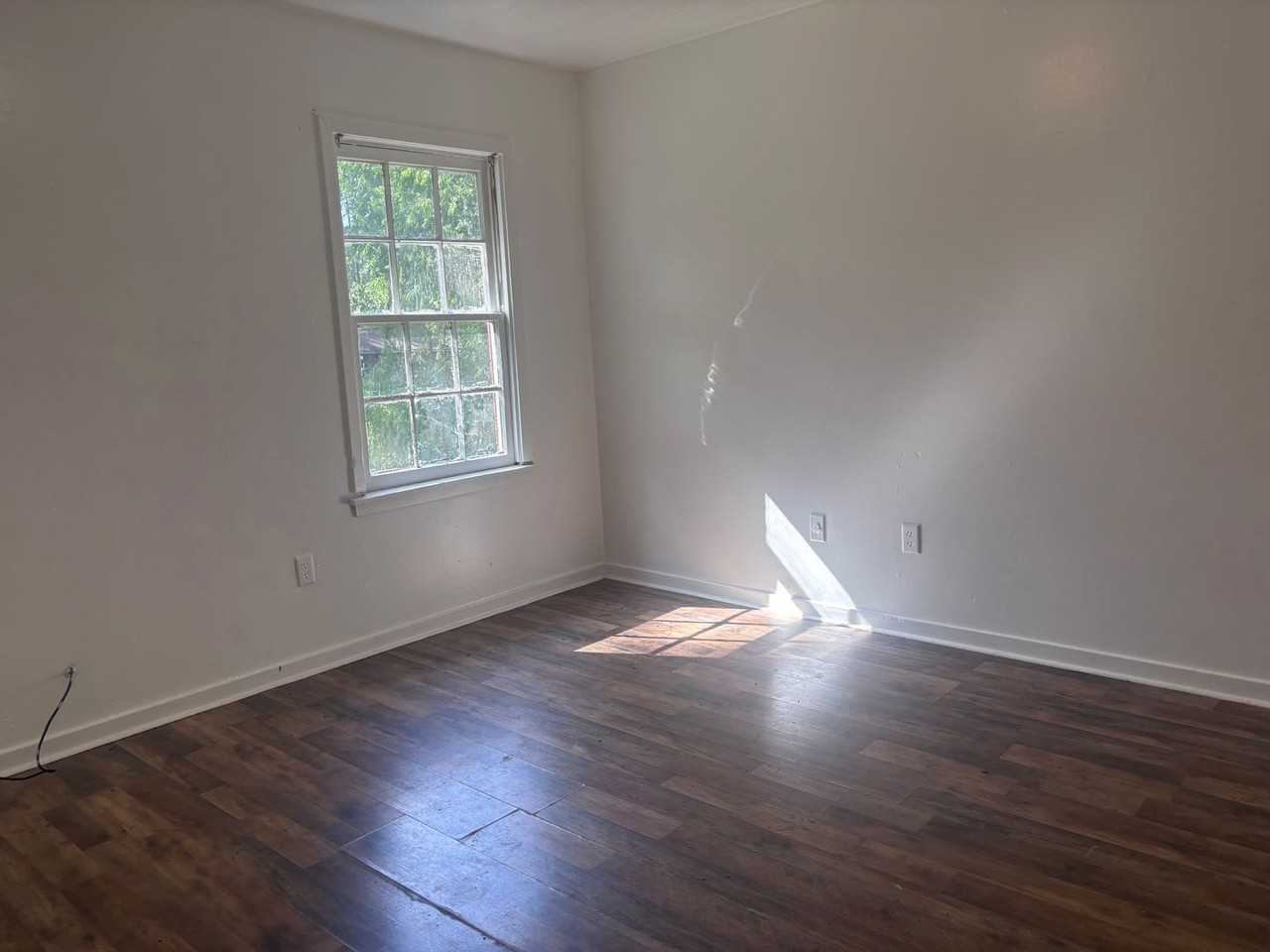 2136 East Dr - Photo 3 of 13