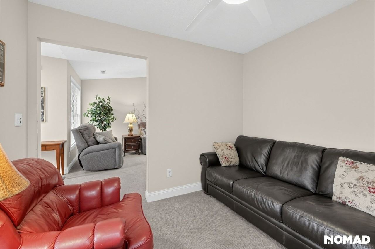 14812 58th St - Photo 5 of 32