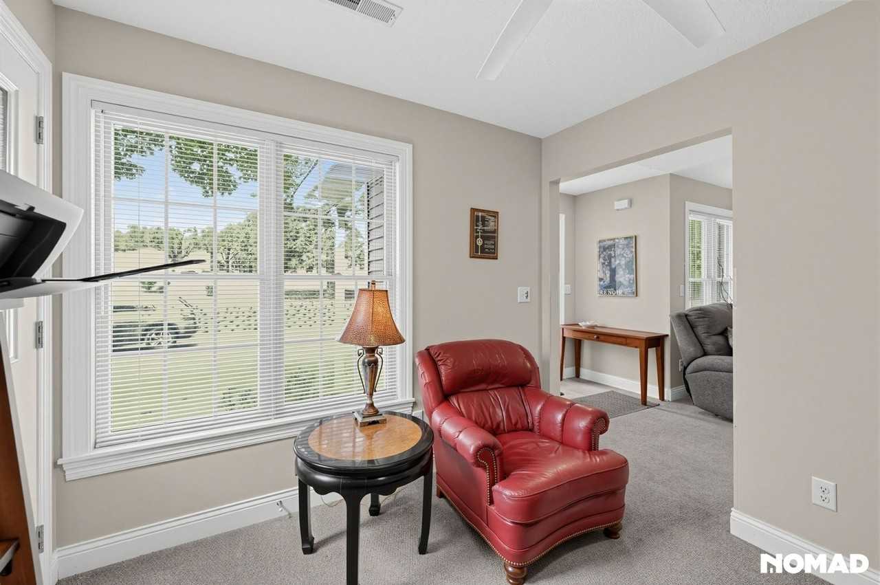 14812 58th St - Photo 6 of 32