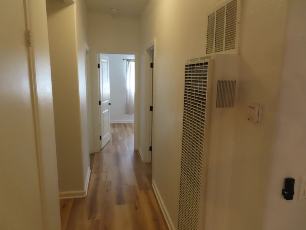 8615 Harness St - Photo 5 of 18