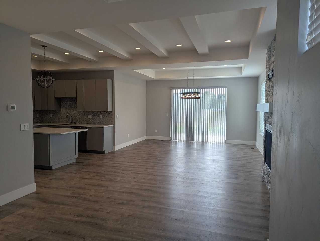 3294 W Giovanni Ln - Photo 3 of 24