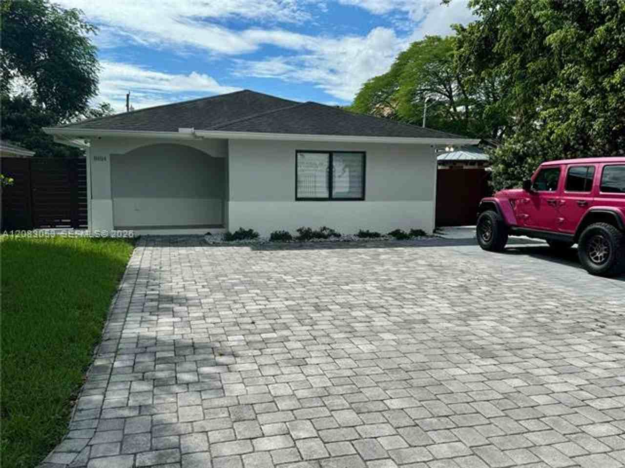 8814 Sw 126th Ter #8814 - Photo 3 of 43