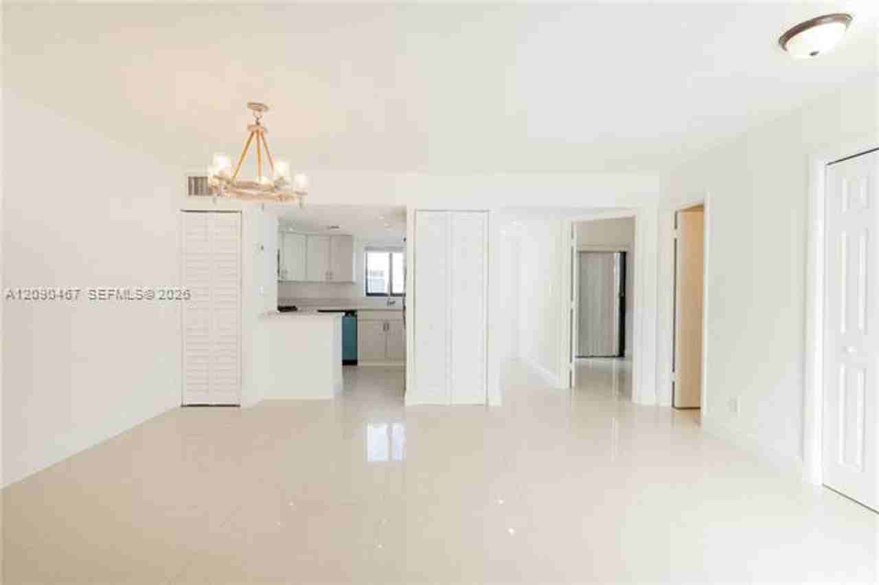 6916 6916 SW 110th Ave th 6916 - Photo 6 of 29