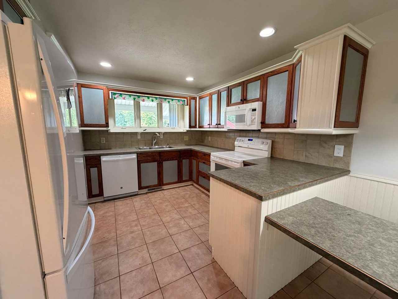 6375 Bauer Rd - Photo 6 of 31