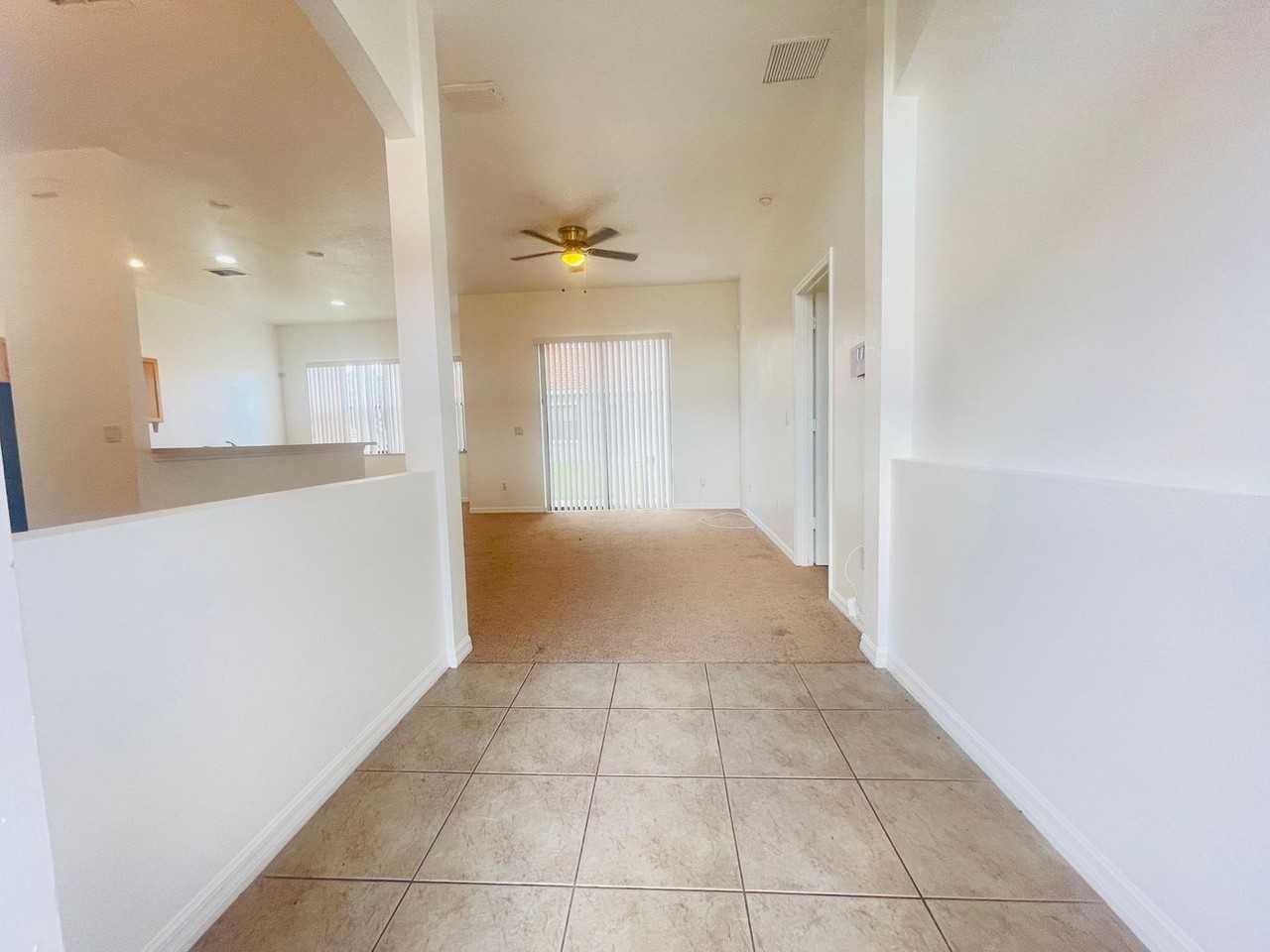 446 Caraway Dr - Photo 3 of 28