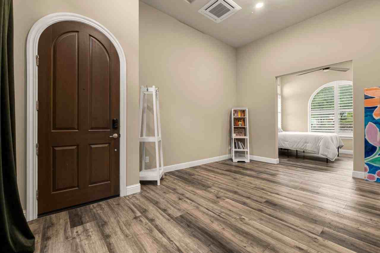 4001 Reni Ct - Photo 4 of 17