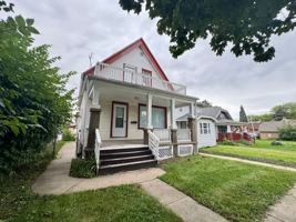 featured image of 3935 N 13th St