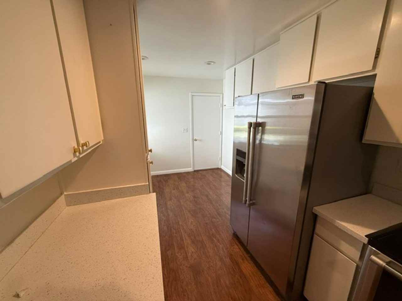 4175 Amberwood Cir - Photo 4 of 18