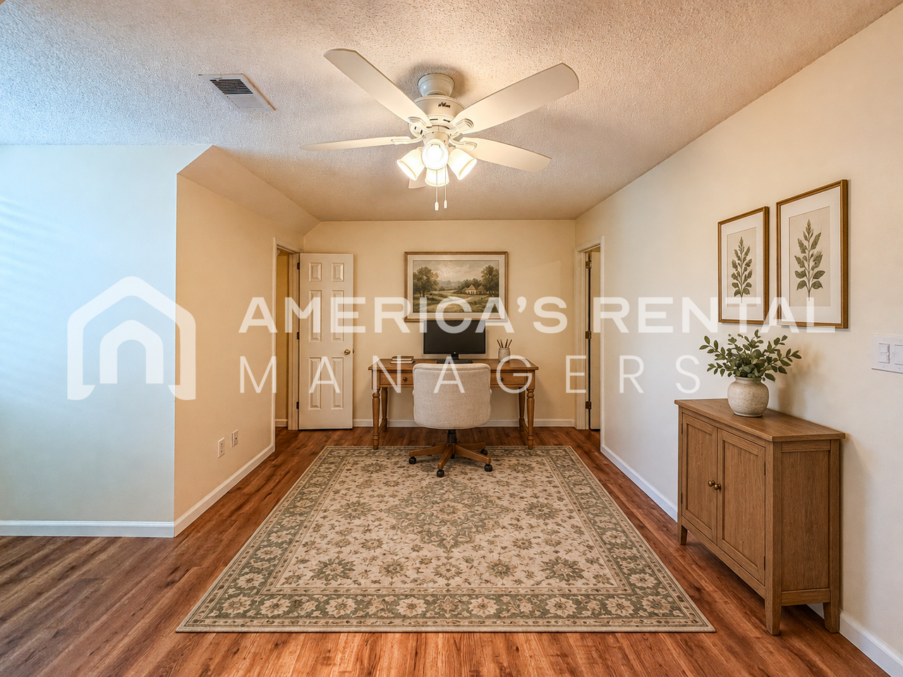 1713 Savannah Park - Photo 3 of 50