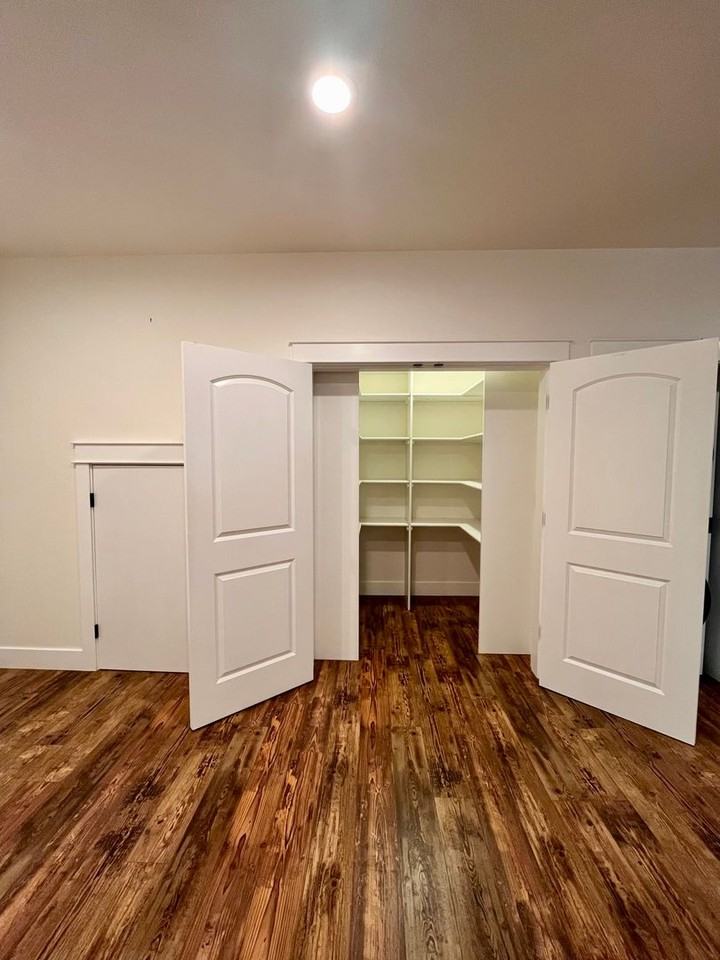 1184 Rutherford Dr #B - Photo 6 of 23