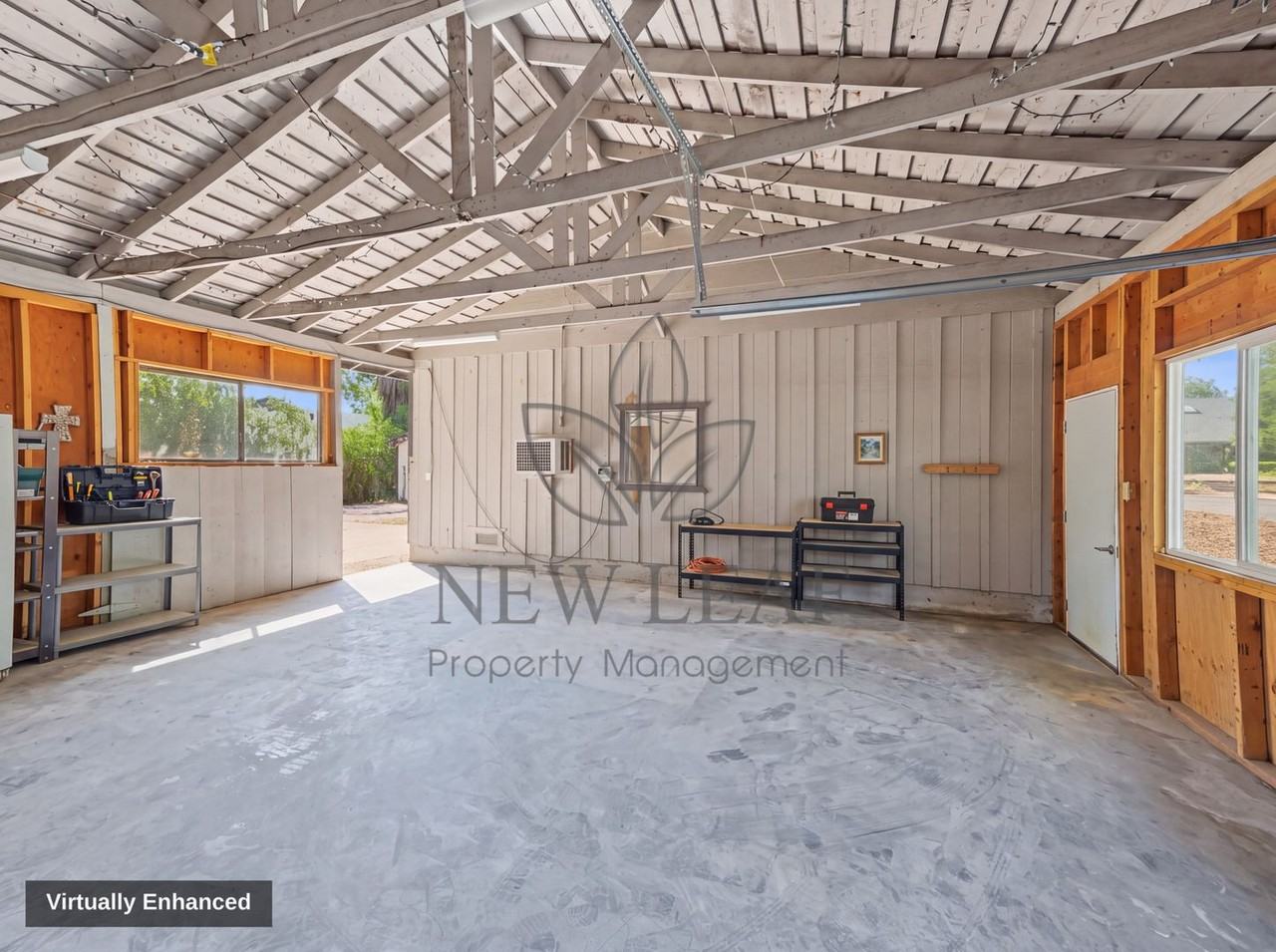 564 Estate St - Photo 6 of 29