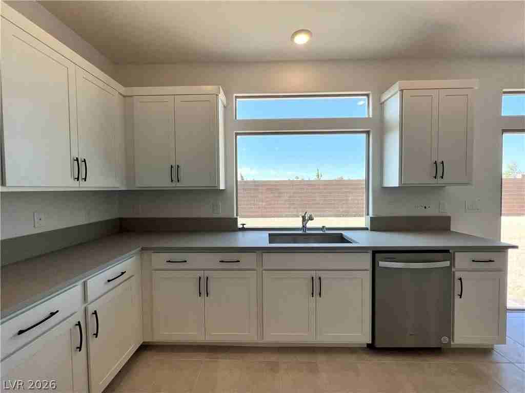 7129 Bold Rock Ave - Photo 2 of 30