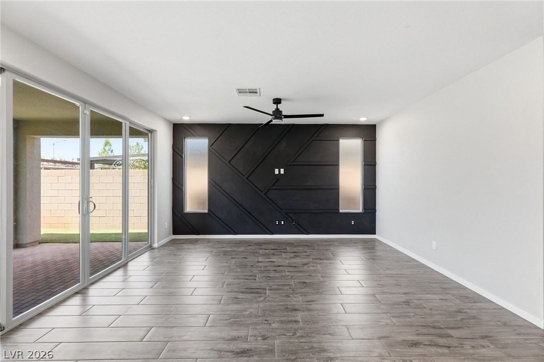 8269 Skye Highlands St - Photo 4 of 36