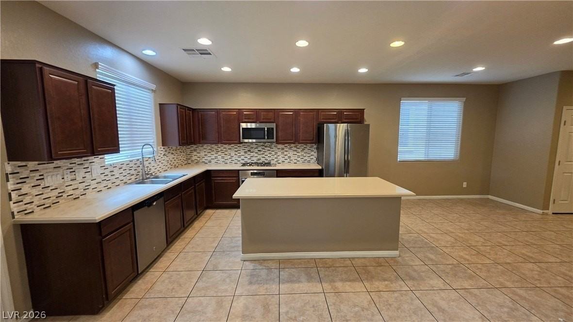 11322 Castor St - Photo 3 of 30