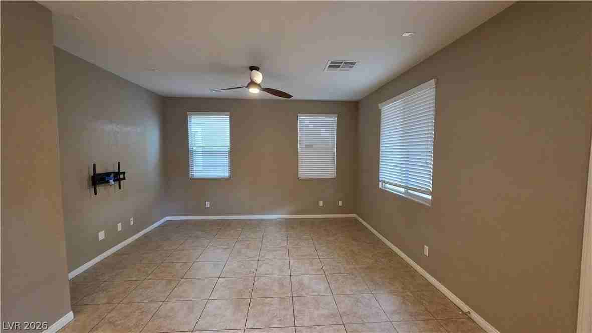 11322 Castor St - Photo 5 of 30