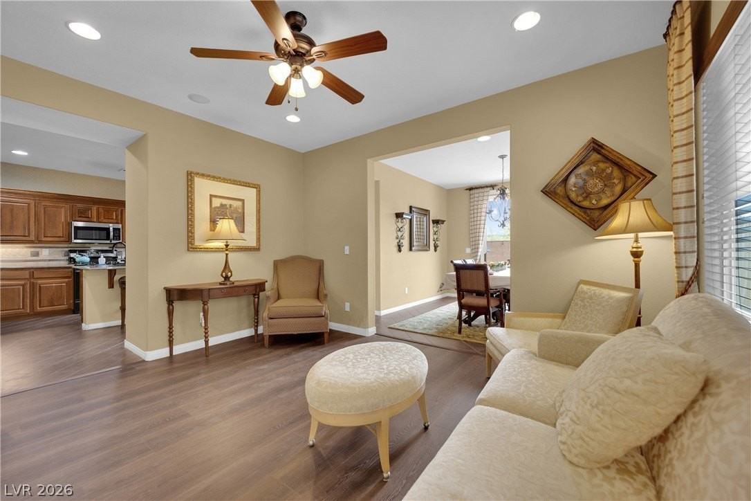 3163 Varenna Ridge Ave - Photo 6 of 43