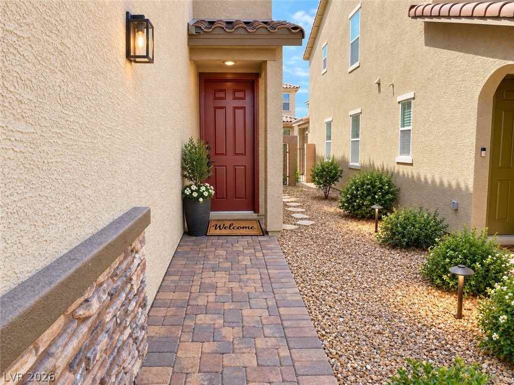 2827 Frabiele St - Photo 3 of 38