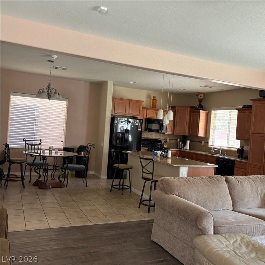 6991 Positano Hill Ave - Photo 3 of 7