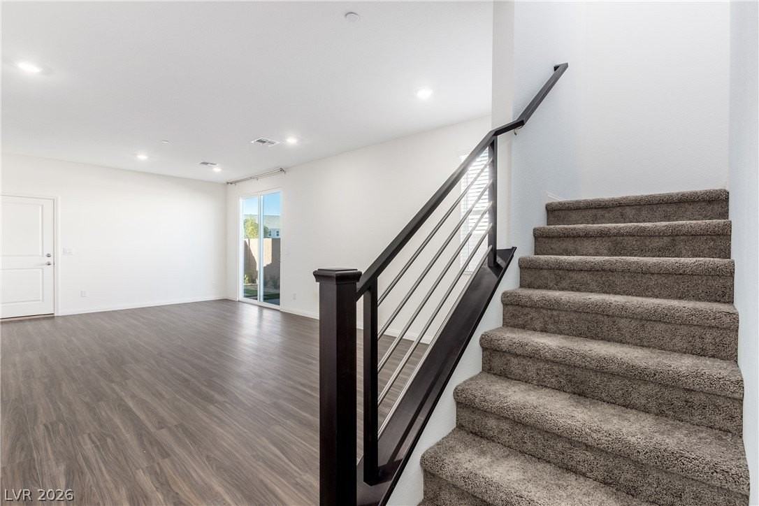 2685 Abrantes Pl - Photo 4 of 26