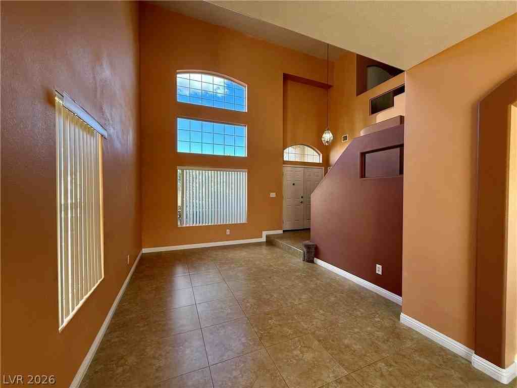 291 Mayberry St - Photo 4 of 24