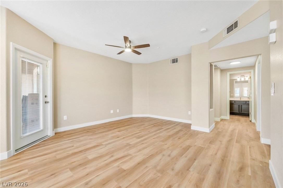 830 Carnegie St #1622 - Photo 5 of 21