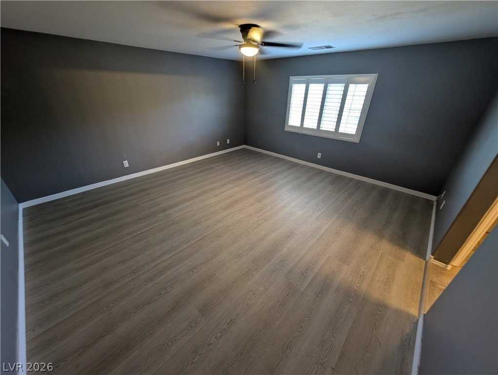 10633 Mount Blackburn Ave - Photo 5 of 19