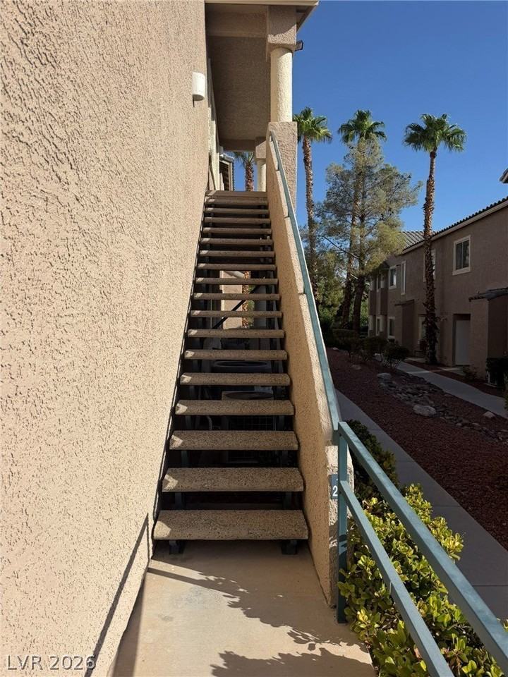 2000 Jasper Bluff St #203 - Photo 2 of 28