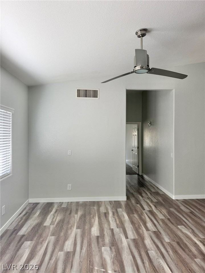 2000 Jasper Bluff St #203 - Photo 4 of 28