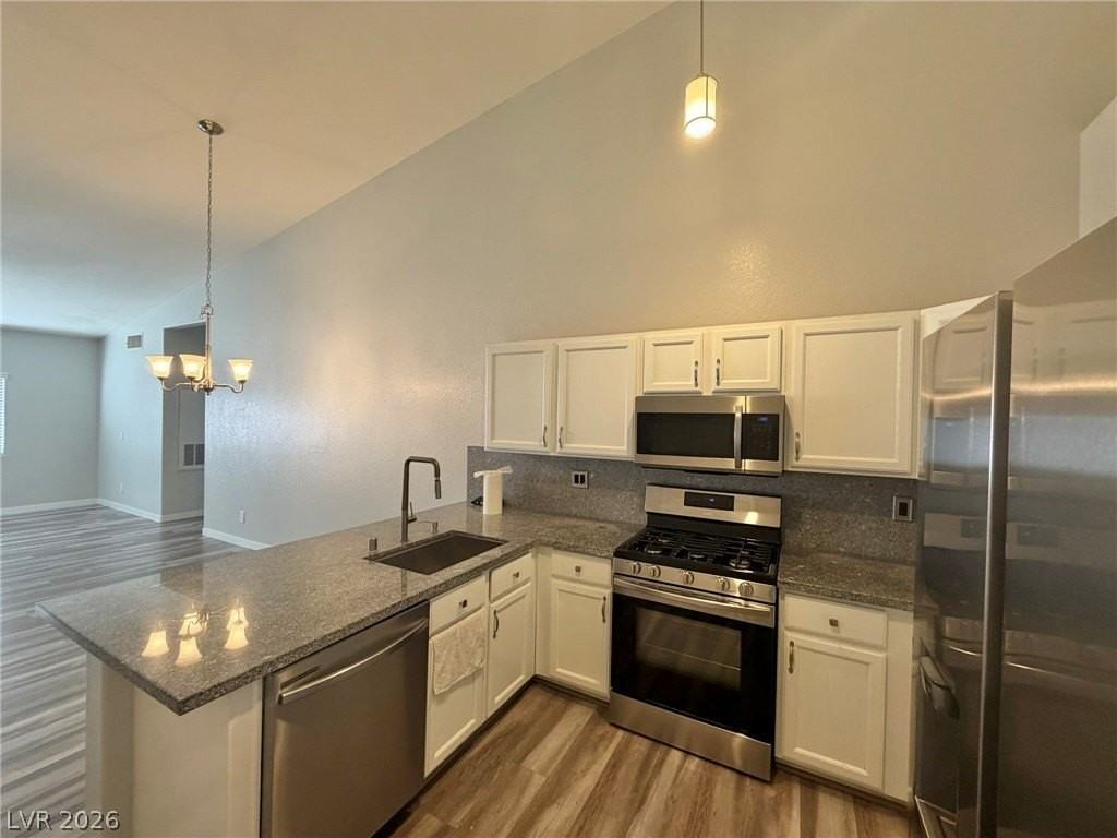 2000 Jasper Bluff St #203 - Photo 6 of 28