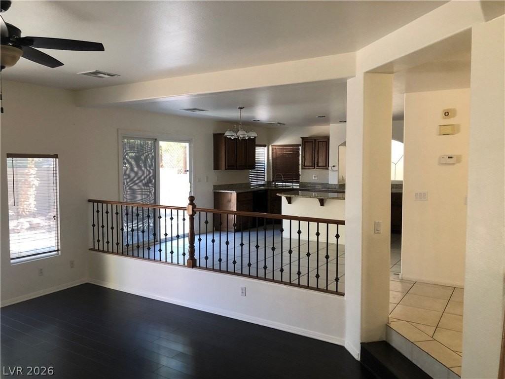 10990 Calcedonian St - Photo 4 of 26