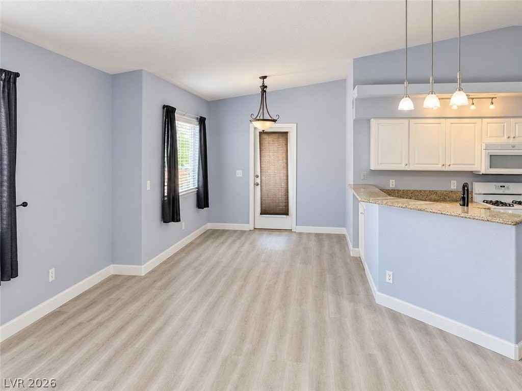 1530 Dallas Ter #0 - Photo 5 of 13
