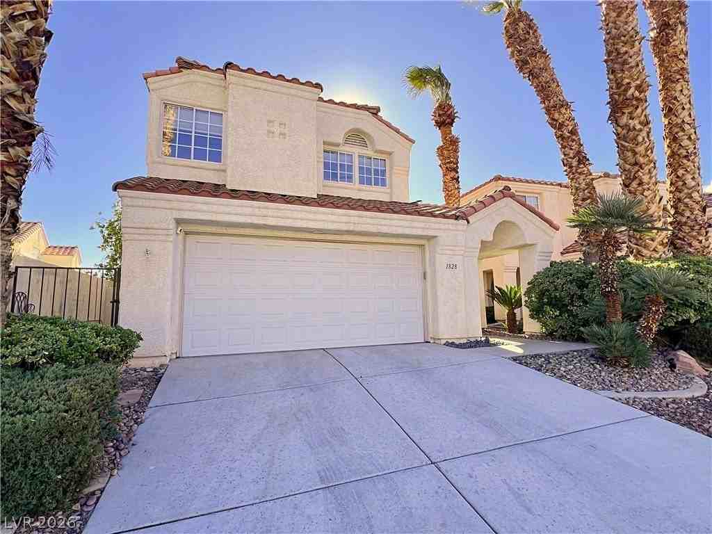 1828 Derbyshire Dr - Photo 4 of 50