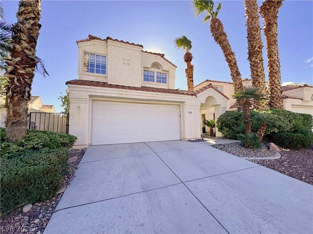 1828 Derbyshire Dr - Photo 5 of 50