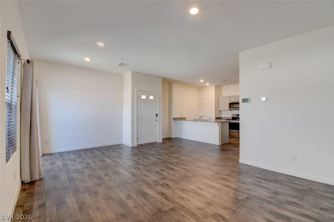 4234 Lunar Canyon Ave - Photo 3 of 17